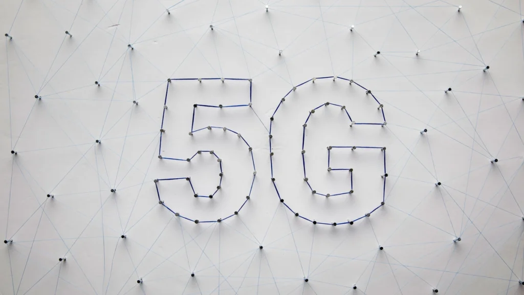 An illustration depicting the 5G network with connected lines symbolizing network coverage